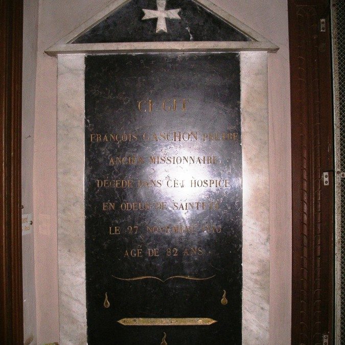 Ambert chapelle, plaque Père Gaschon